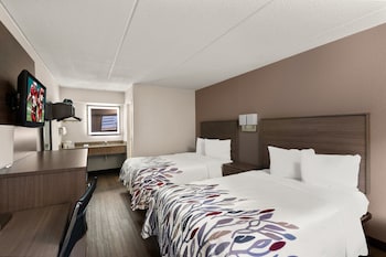 Deluxe Room, 2 Double Beds (Smoke Free)