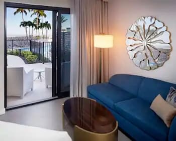 Room, 1 King Bed with Sofa bed, Ocean View