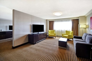 Suite, 1 King Bed