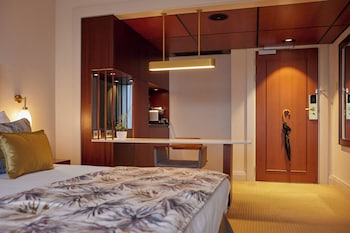 Executive King Room