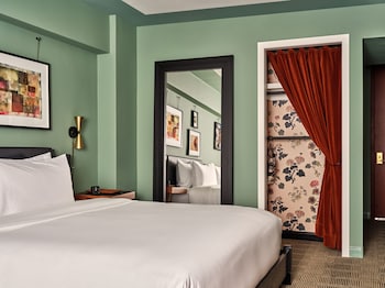 One Bedroom King Suite Mobility Accessible with Roll-in Shower