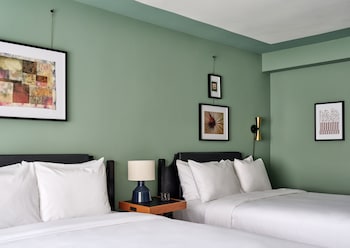 Deluxe Two Queen Beds