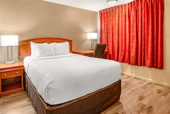 Standard Room, 1 Queen Bed, Non Smoking