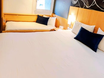 Standard Room, Multiple Beds