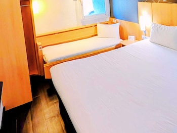 Standard Room, Multiple Beds