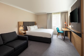 Premium Room, 1 Queen Bed with Sofa bed (Minibar)