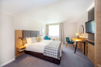 Standard Room, 1 King Bed (Super King)