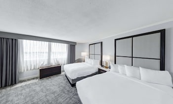Room, 2 Queen Beds, Accessible (Hearing)