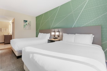 Standard Room, 2 Queen Beds, Non Smoking