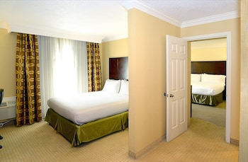 Suite, Multiple Beds