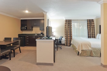 Suite, Multiple Beds