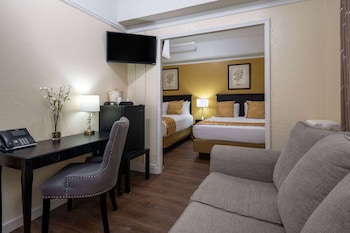 Studio Suite, 2 Queen Beds, Non Smoking
