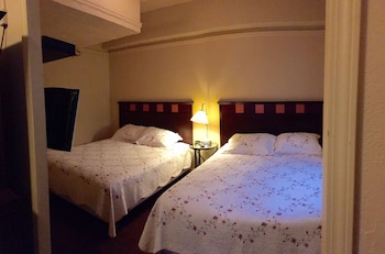 Room, 2 Queen Beds, Non Smoking, Ocean View