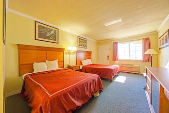 2 Full Beds Non-Smoking
