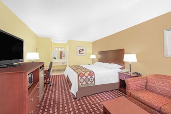 Room, 1 King Bed, Smoking