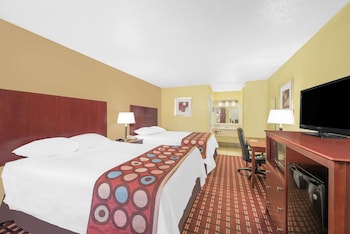 Room, 2 Queen Beds, Smoking
