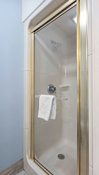 Room, 2 Queen Beds, Non Smoking