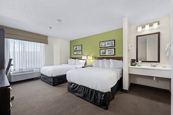 Room, 2 Queen Beds, Non Smoking