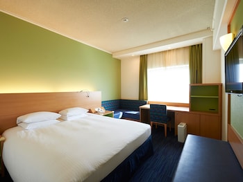 (Main) Comfort Double Room, 1 King Bed, Non Smoking