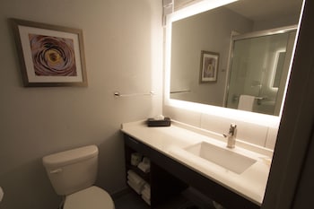 Standard Room, 2 Queen Beds, Accessible (Communications)
