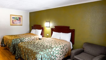 Standard Room, 2 Double Beds, Smoking
