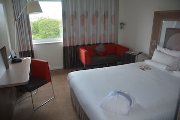 Superior Room, 1 Queen Bed with Sofa bed (Premium)