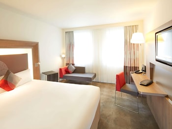 Superior Room, 1 Queen Bed with Sofa bed (Premium)