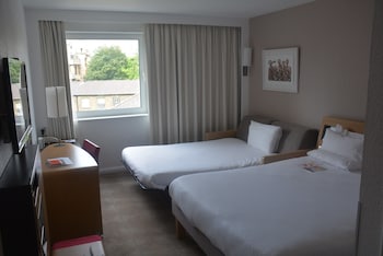 Superior Twin Room, 1 Queen Bed with Sofa bed