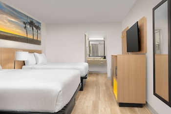 Room, 2 Double Beds, Non Smoking (Ground Floor)