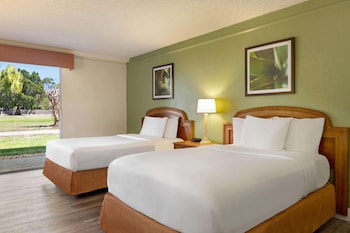 Superior Room, 2 Double Beds, Non Smoking