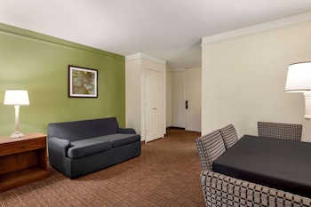 Family Suite, 1 Bedroom, Non Smoking (1 King Bed, 2 Double Beds)