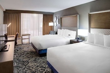 Room, 2 Queen Beds, Non Smoking