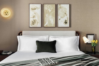 Botanical 2  Bedroom Suite