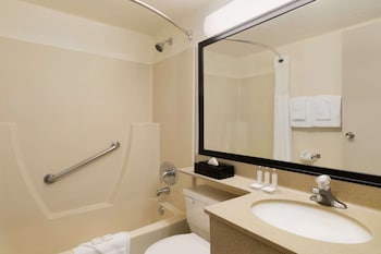 Room, 2 Double Beds, Non Smoking, Refrigerator & Microwave