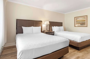 Standard Room, 2 Queen Beds, Non Smoking, Refrigerator