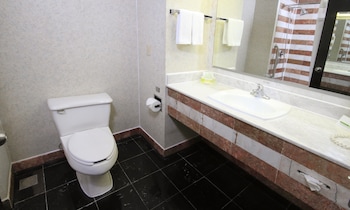 Standard Room, 2 Queen Beds