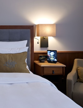 Classic Room, 1 Queen Bed