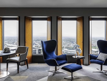 Deluxe Room, 1 King Bed, Park View
