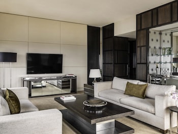 Imperial Suite Residence