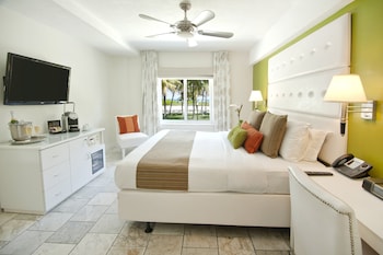 Ocean Front King