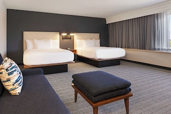 Junior Suite, Multiple Beds