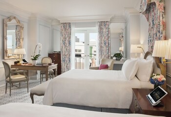 Deluxe Room, 2 Double Beds