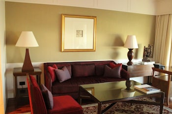 Club Suite (Royal)