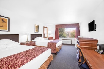 Room, 2 Queen Beds, Non Smoking