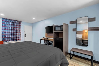 Standard Room, 1 King Bed, Smoking