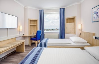 Comfort Twin Room