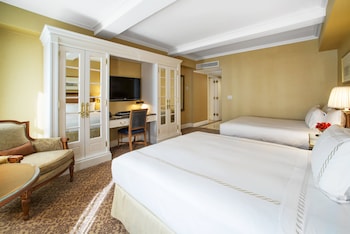 Deluxe Room, 2 Double Beds