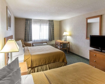 Standard Room, 2 Queen Beds, Non Smoking