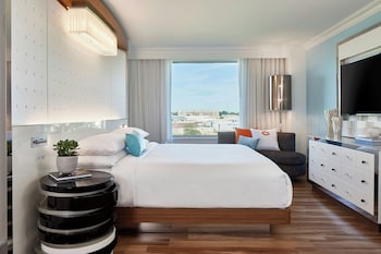 Room, 1 King Bed