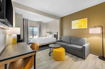 Suite, 1 Queen Bed, Accessible, Non Smoking (Sofa Bed)
